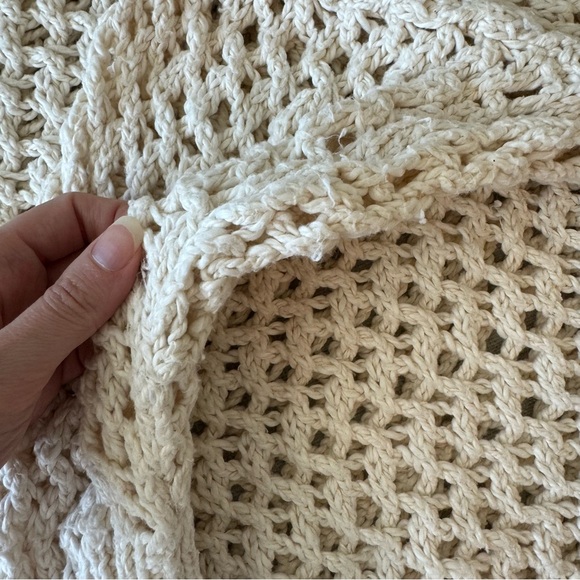 Eaglehawk Slouch Knit in Cream - Picture 4 of 7